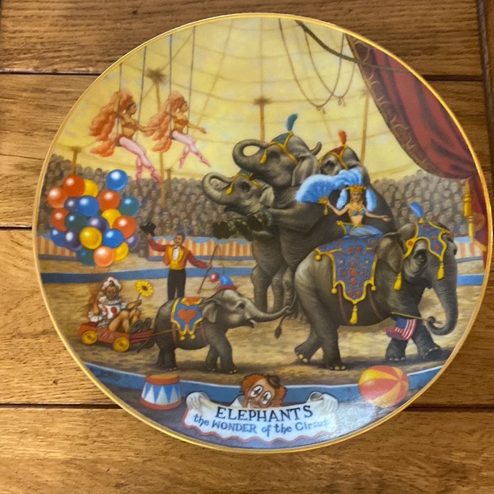 The Greatest Show on Earth Elephant Plate.